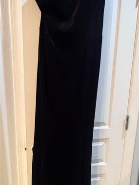 Elegant Velvet Floor length Black Maxi Gown Dress